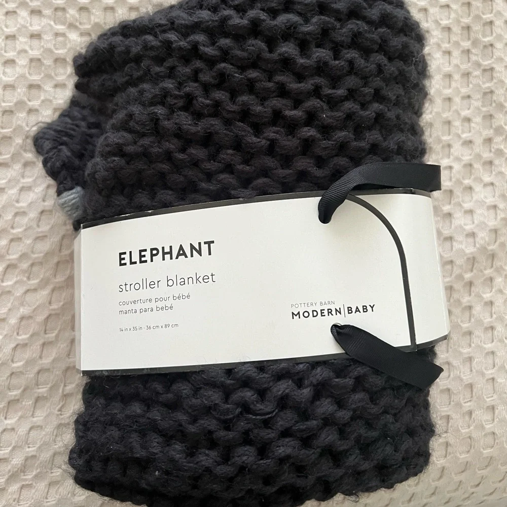 NWT Pottery Barn Kids Modern Elephant Stroller Blanket - Picture 2 of 3